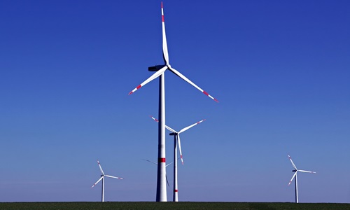 Amazon announces three new wind projects in US, Europe to power AWS